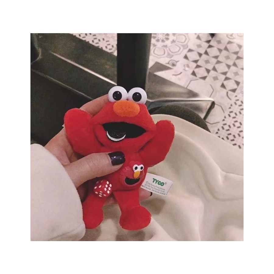 陶艾笑，