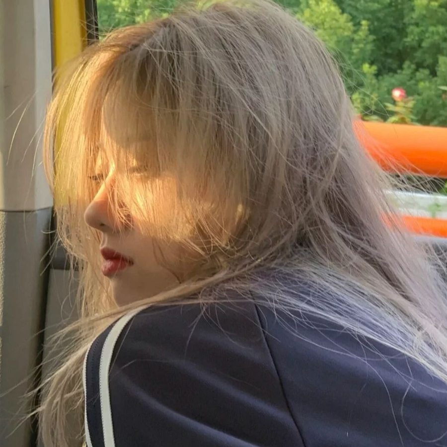 李知恩