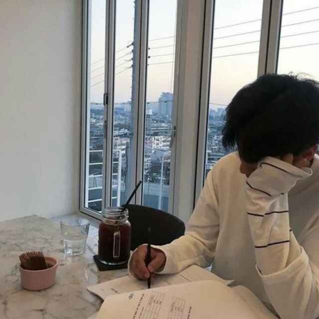 HUANG