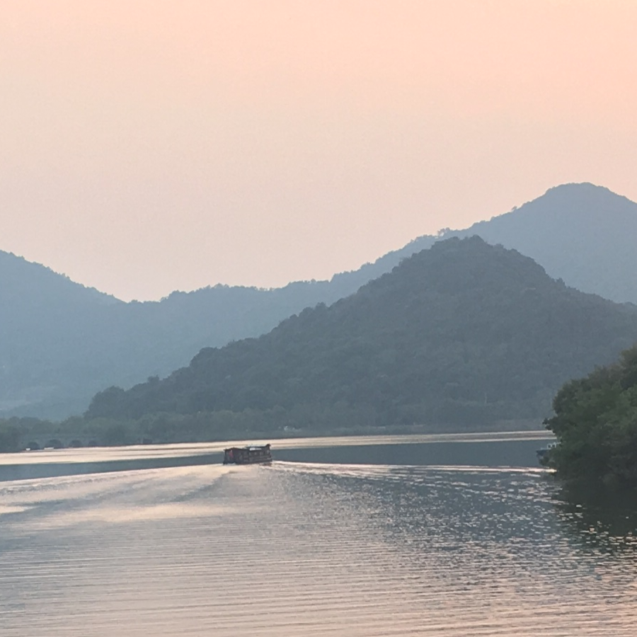 蔚蓝海岸线