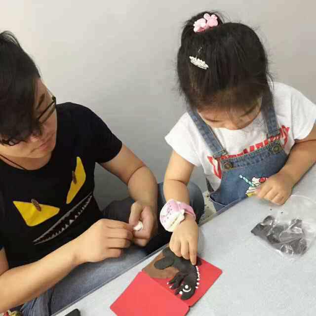 云歌易欣