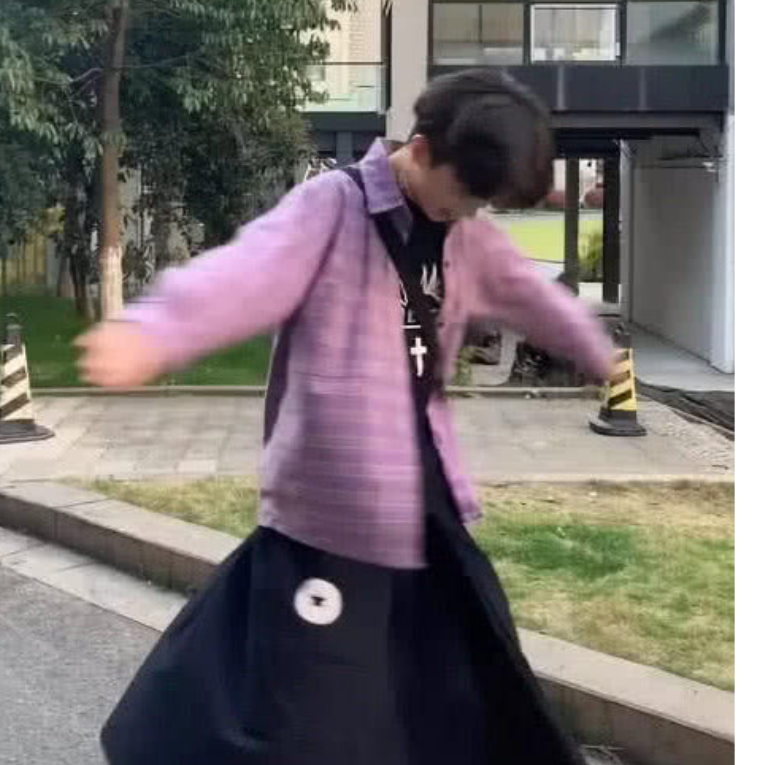 陌路°