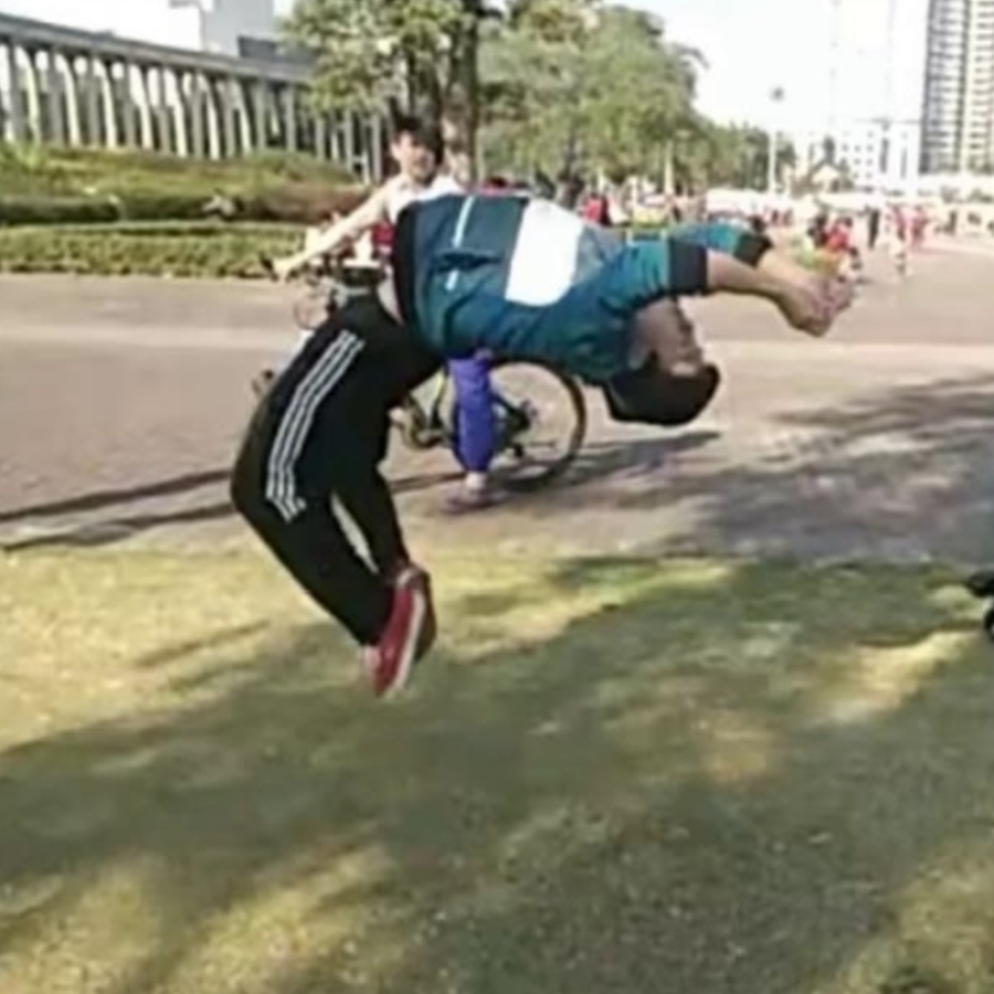 对方正在输入...