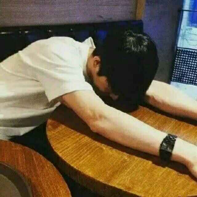 墨