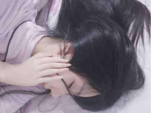 挑眉