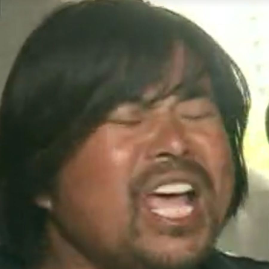 这个帅哥不太冷
