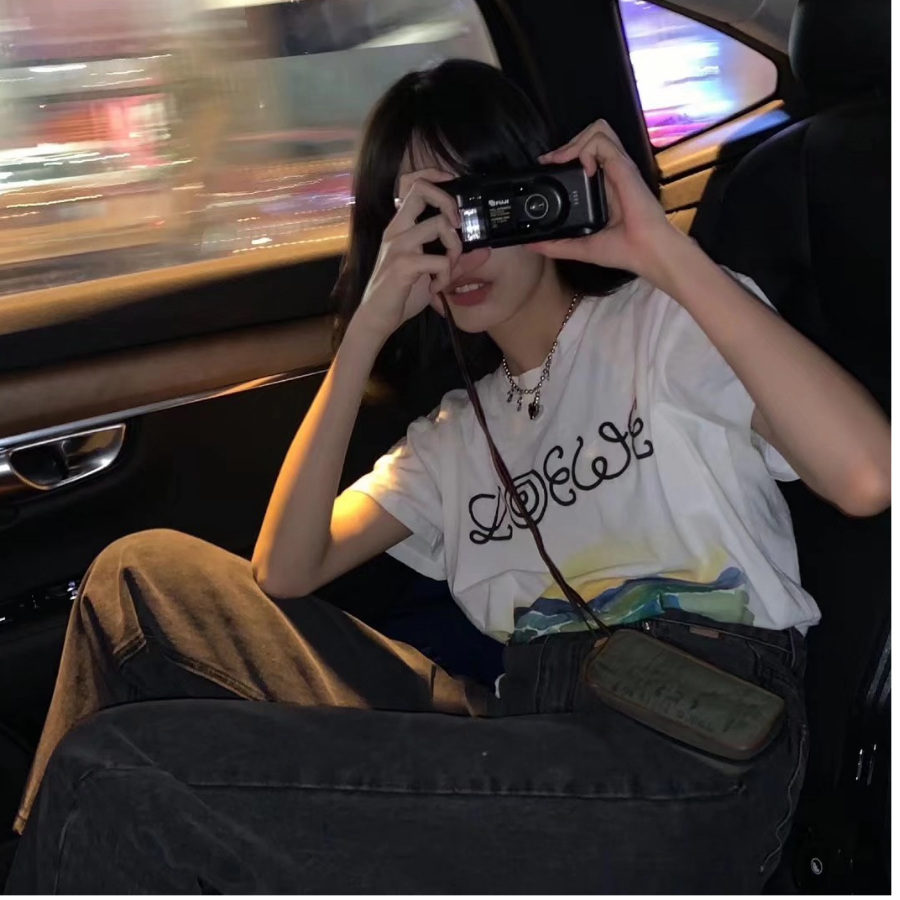 乐意.