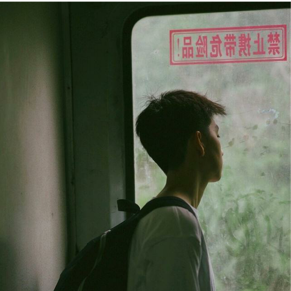 秋千i
