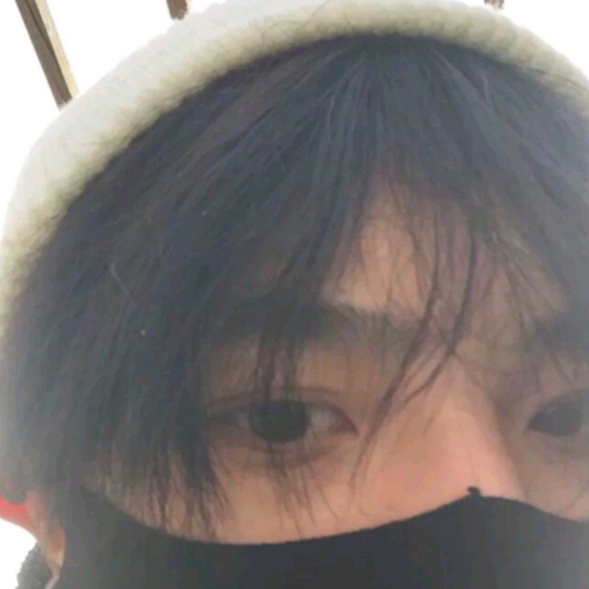 落魄的国W