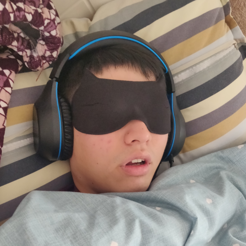 网瘾少年