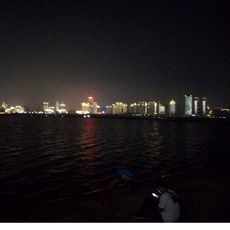 八个小矮人