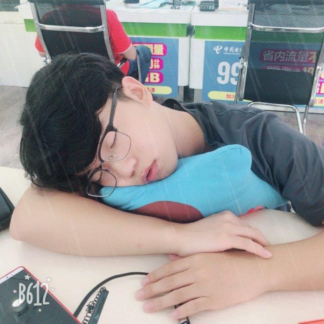 初宝童