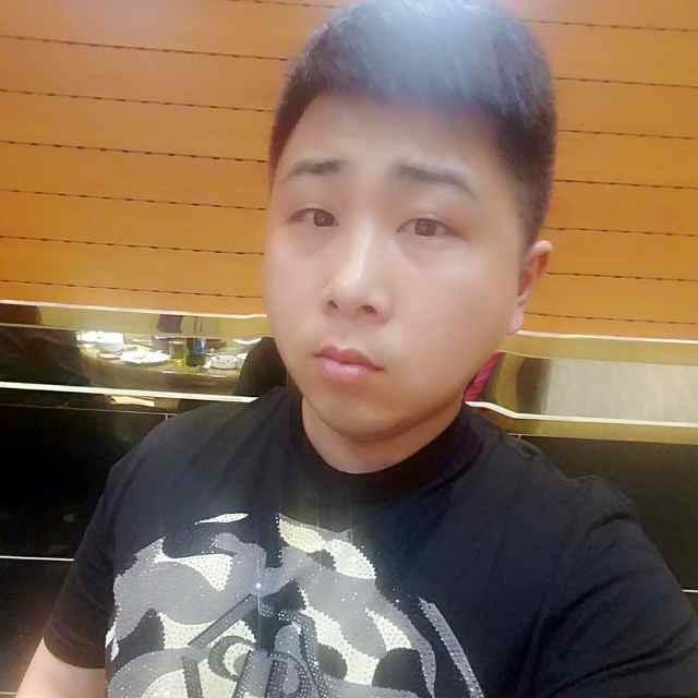 曦哥，干嘛呢