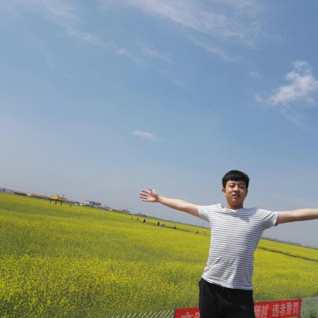 ¼