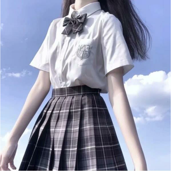 Clsr.