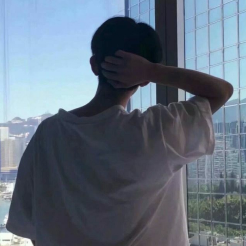 孑然