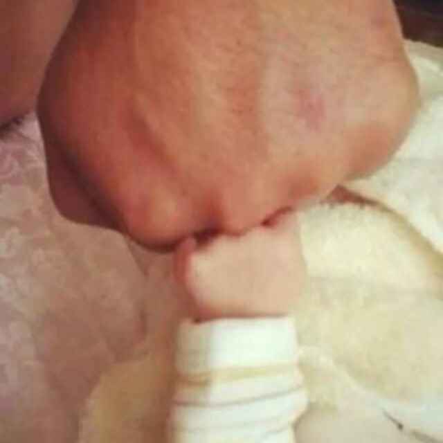 以后我们一起保护麻麻