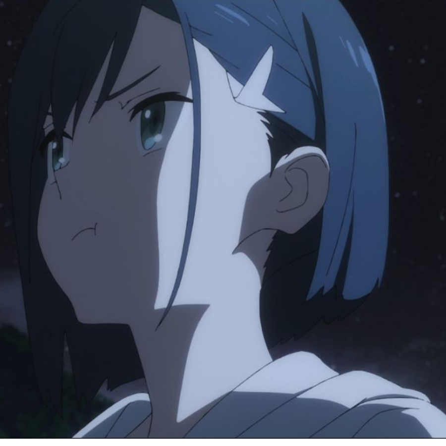 超困的殷璃
