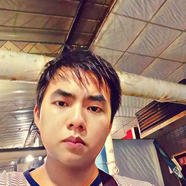 超低配彭于晏