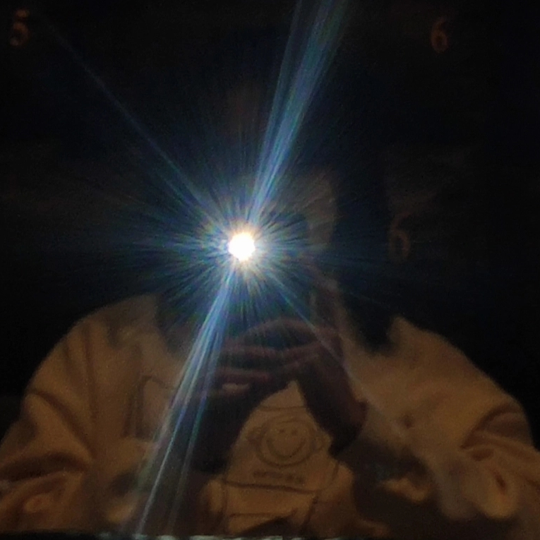 温子安也是Atsumi