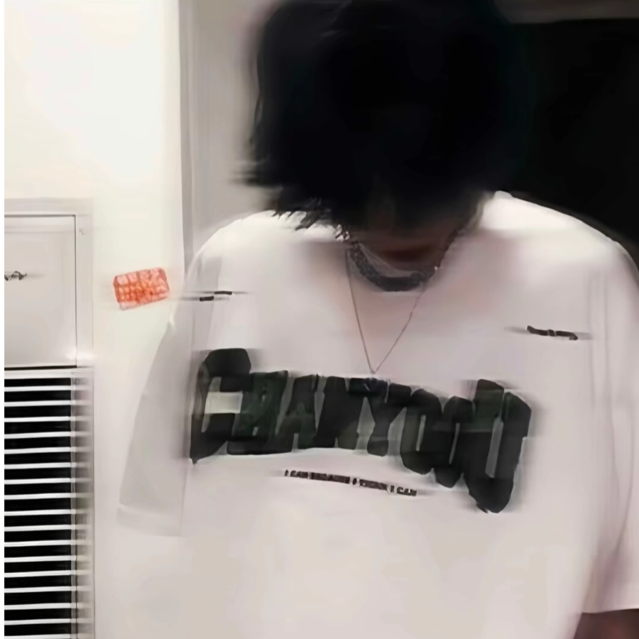 👑一寡秋寒💤