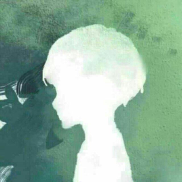 冷   光。