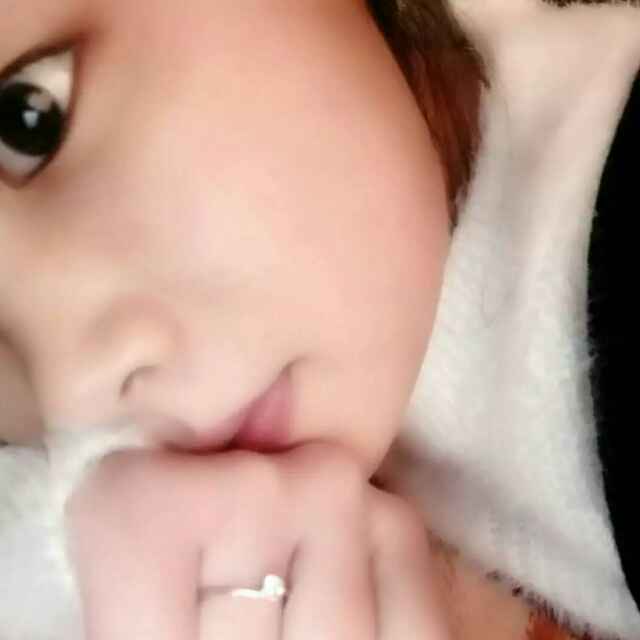 就是不理你