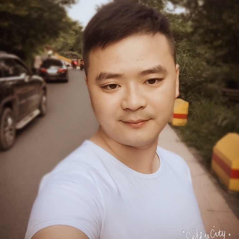李 公 zi
