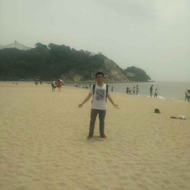 L (•̀_•́)zy
