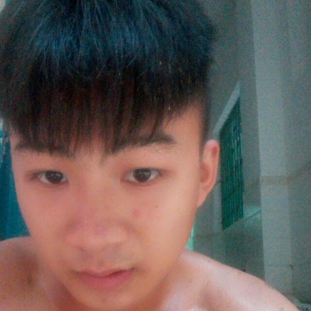 灬一抹丶苍白
