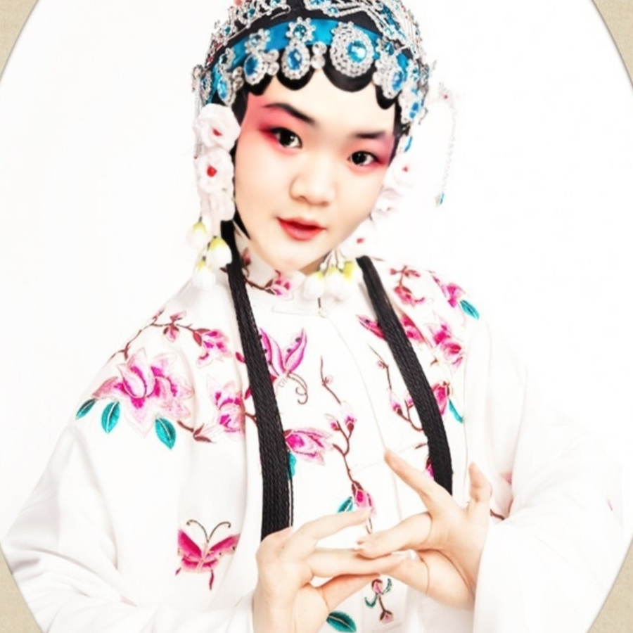 紫依风芸