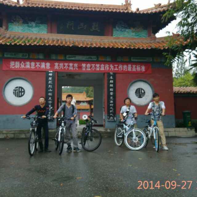 胡建雄