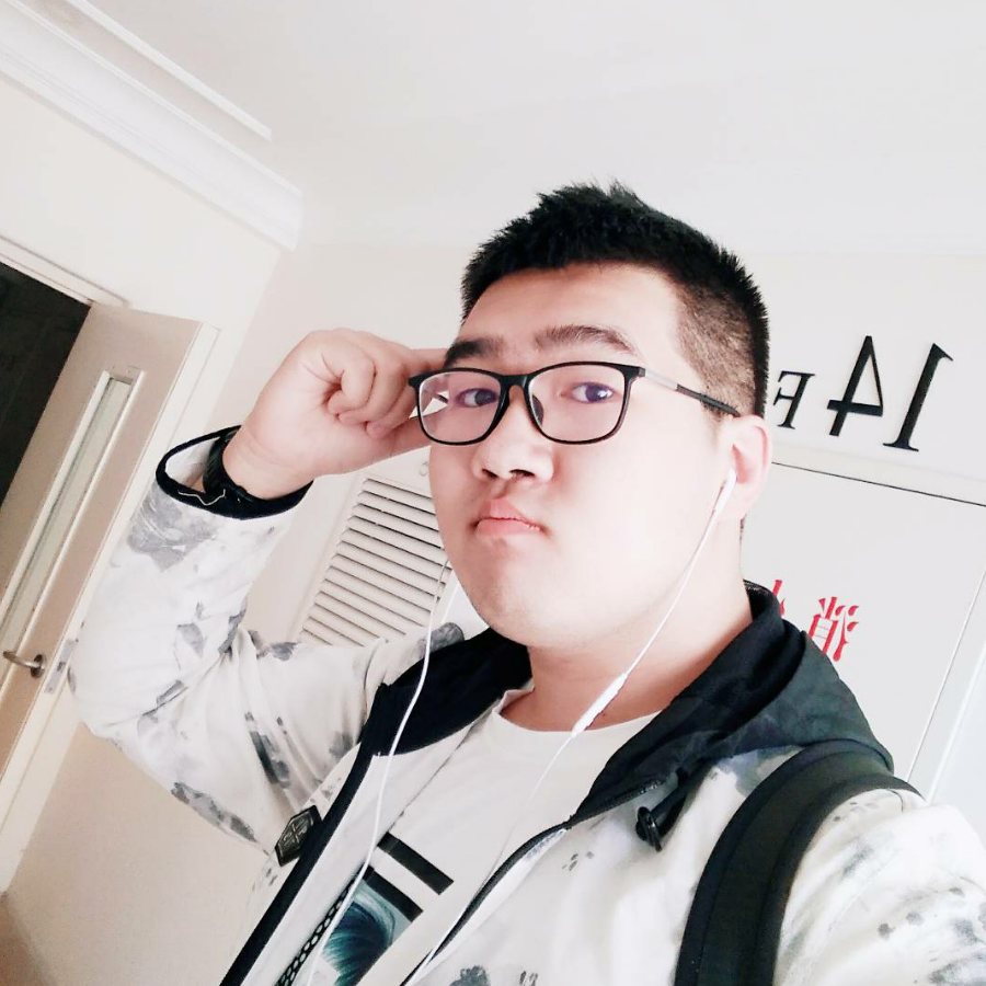 Simon梓轩