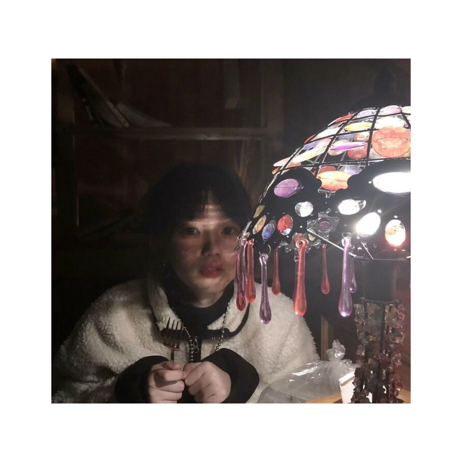 千屿.