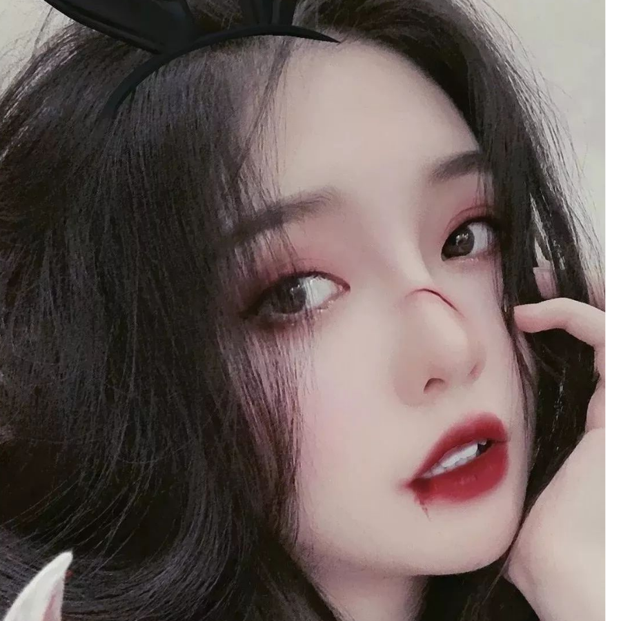 撑伞人
