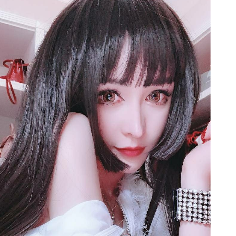 独听灯前雨丶