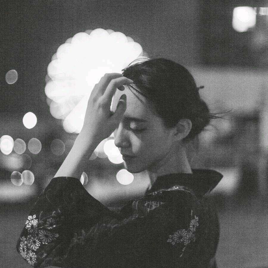 谨十七.