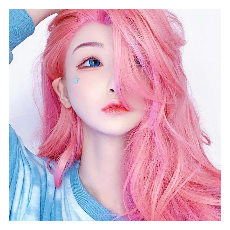 ۤ莹