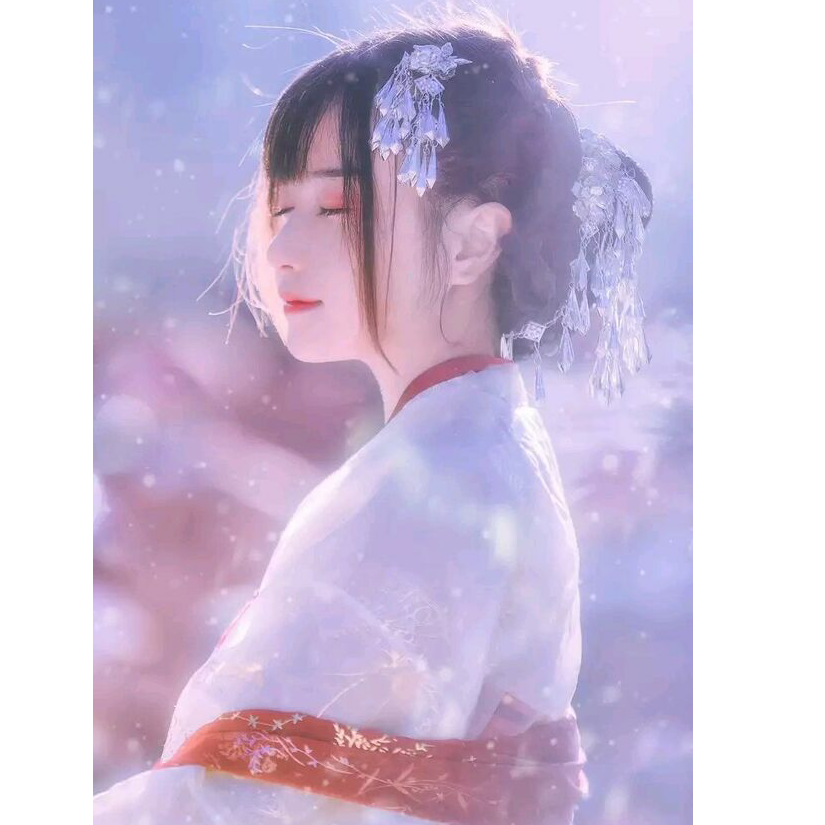 雾色张纯纯