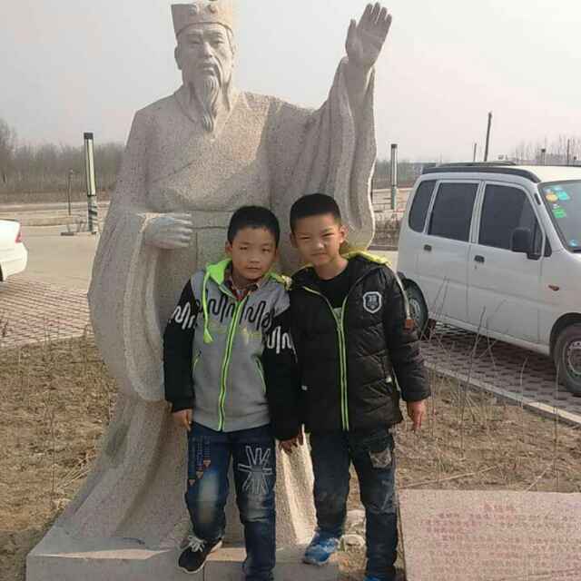 邱士洲
