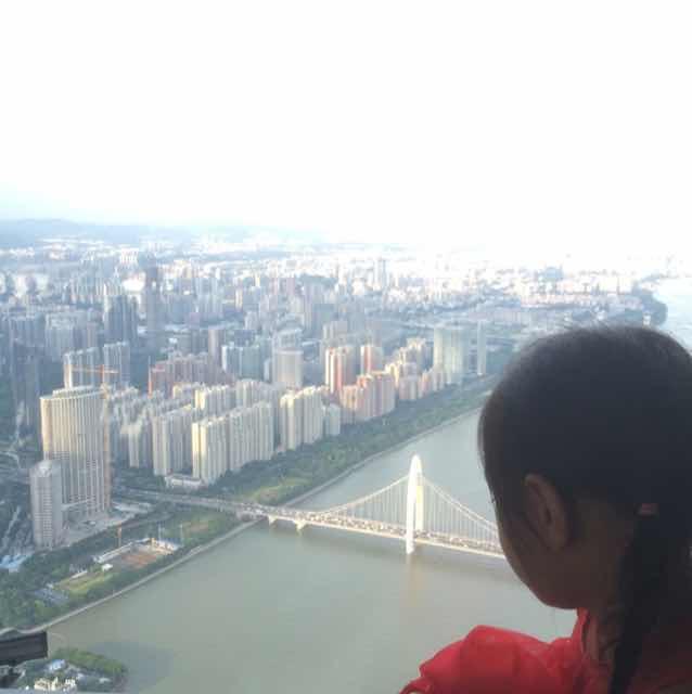 陈健