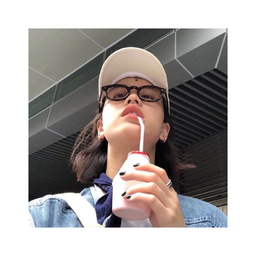 鬓边不是海棠红