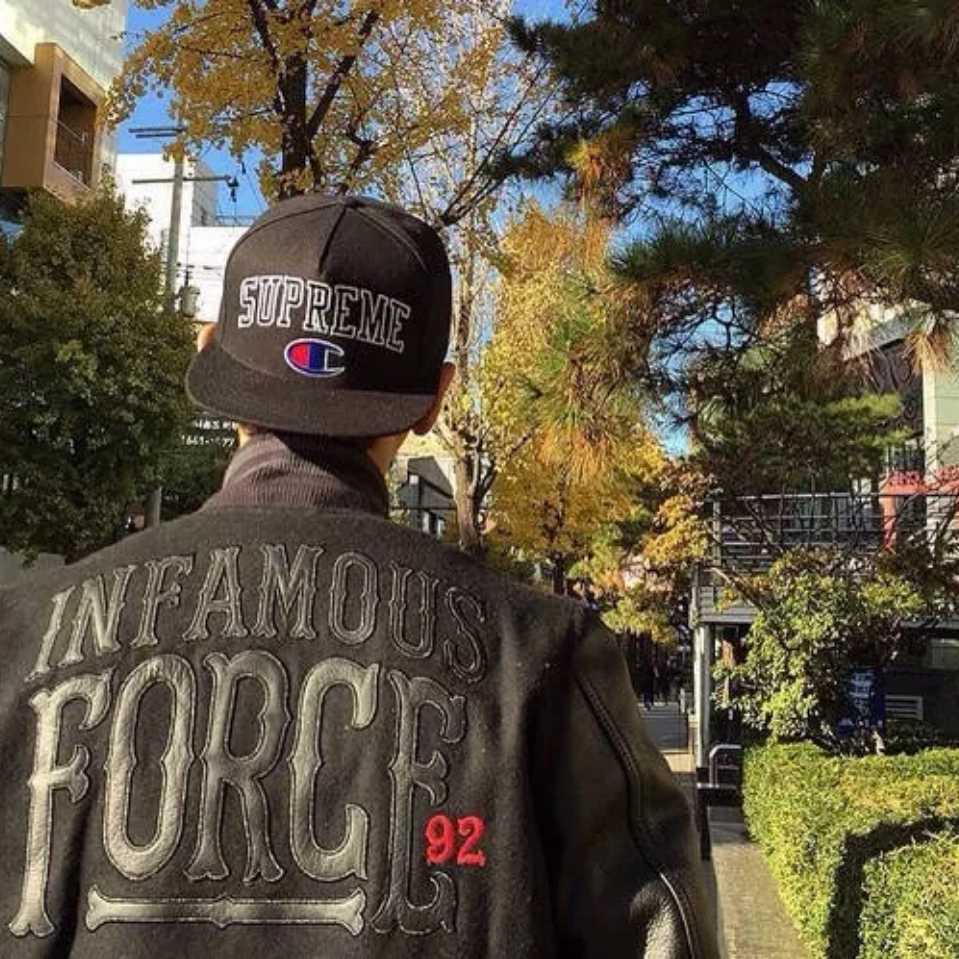 £  小剑客·Li  £