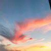 冲破夜空
