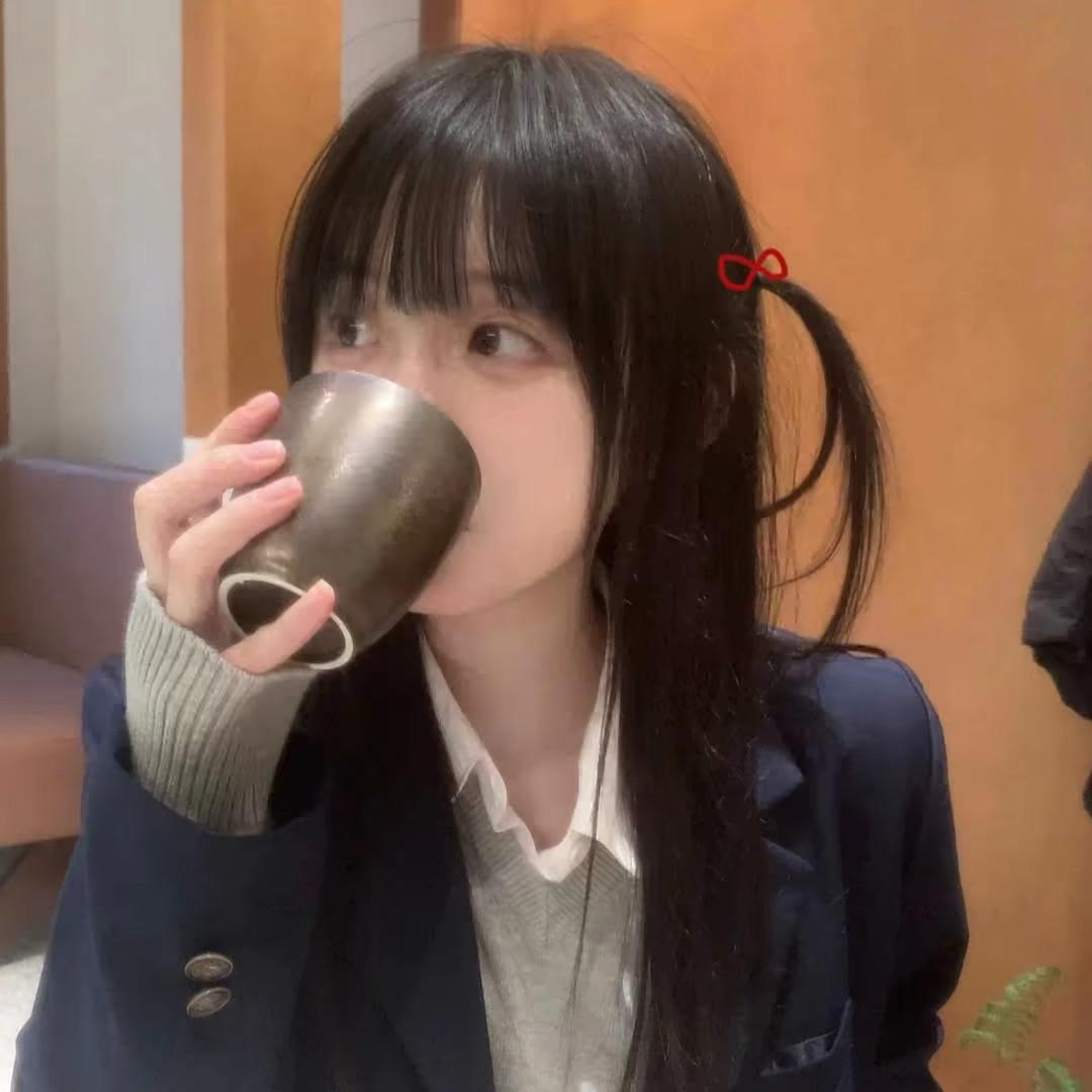 纯欲性感母蟑螂[笑哭]
