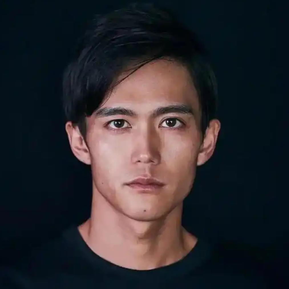 哦哦