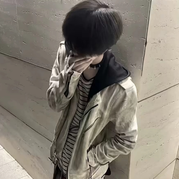 奕