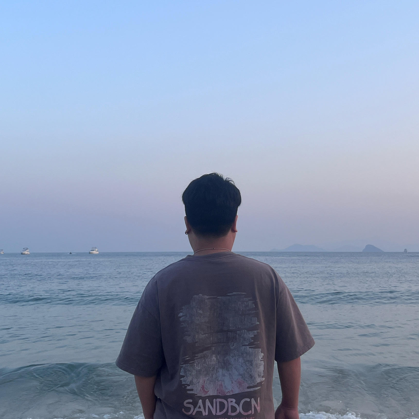 一只小酒壶