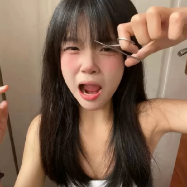 喻=͟͟͞͞ʕ•̫͡•ʔ