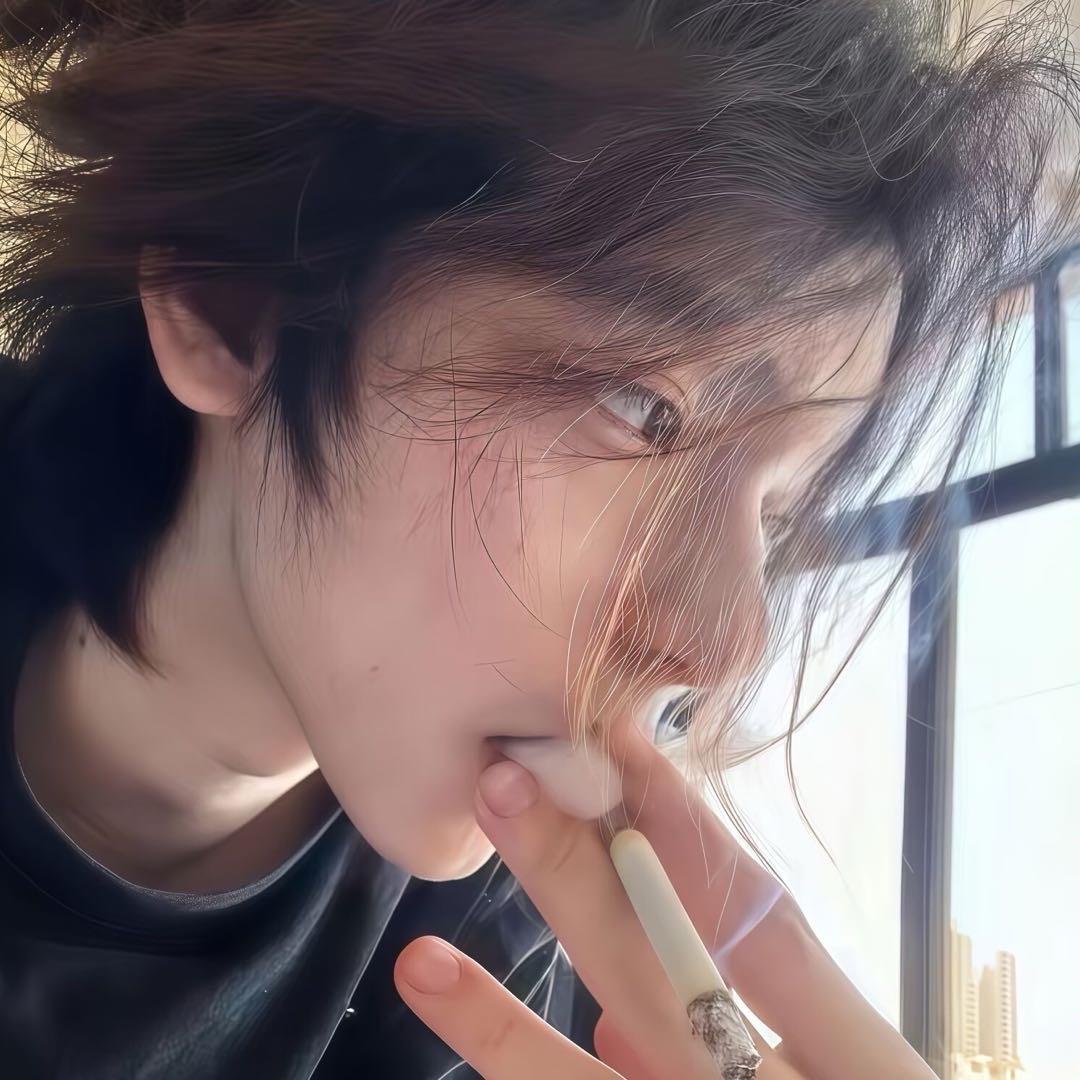 赤瞳小蛇